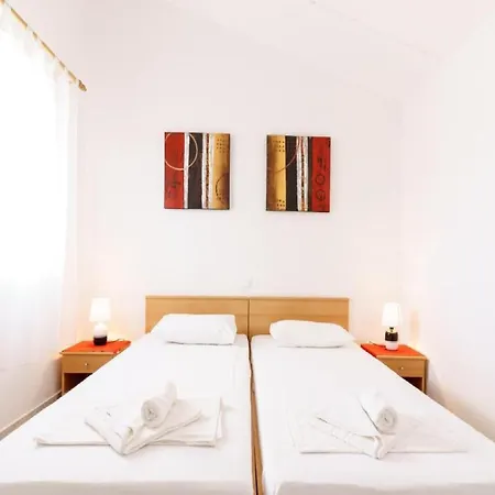Lumbarda Resort Apartments * Lumbarda